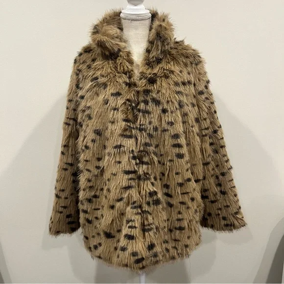 PLT Cheetah Faux Fur Midi Coat Size M NWT - Picture 4 of 6